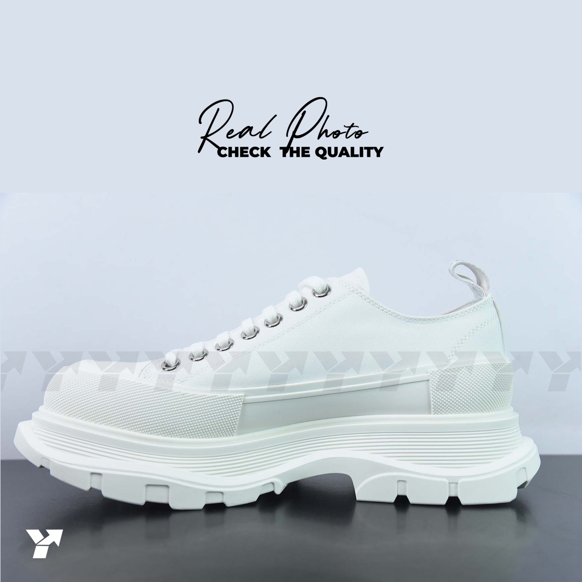 Alexander McQueen Tread Slick Low Lace Up-White White