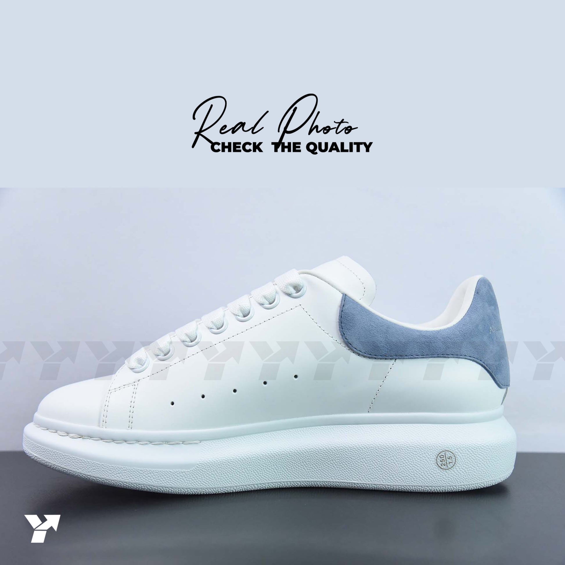 Alexander McQueen Wmns Oversized Sneaker 'White Dream Blue’