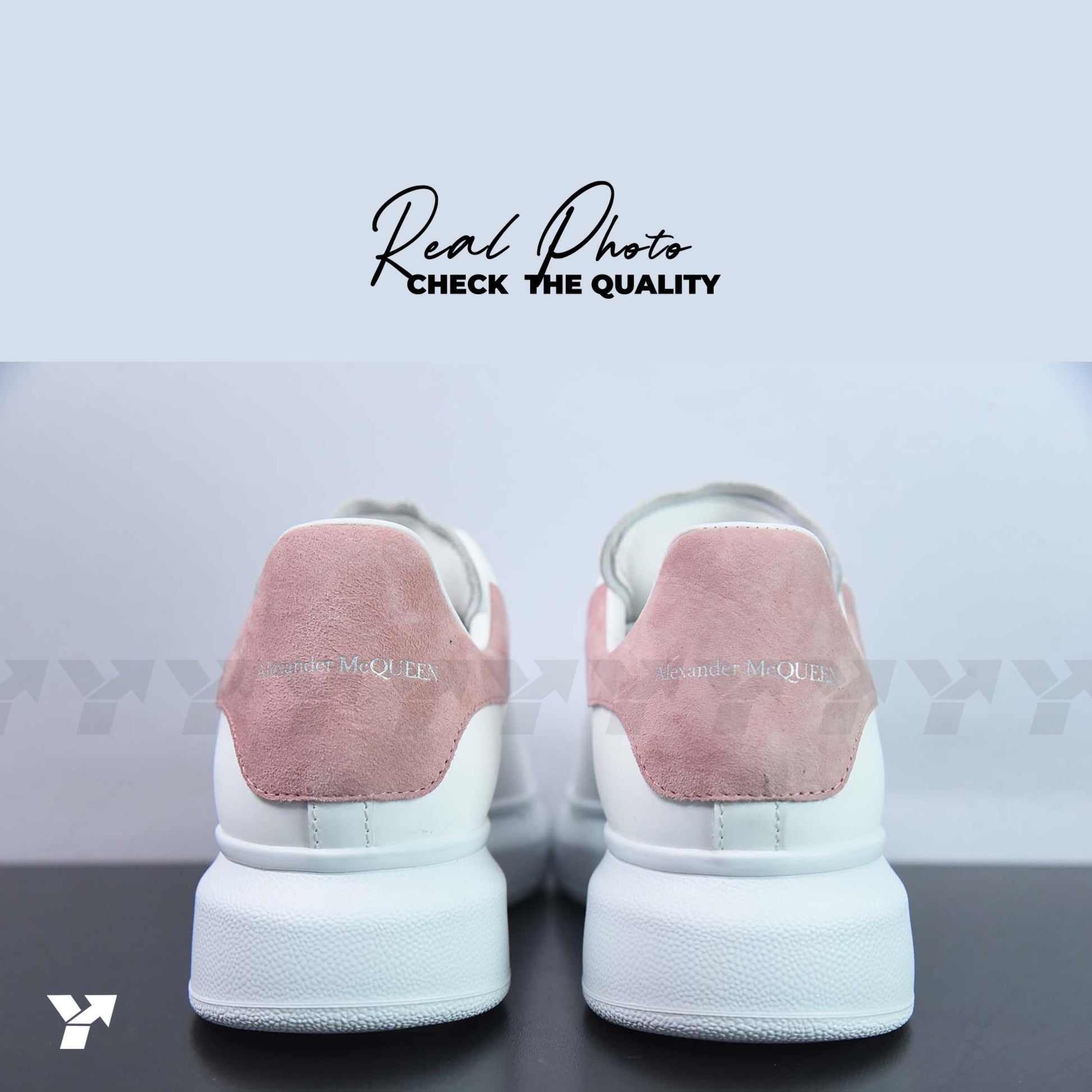 Alexander McQueen Wmns Oversized Sneaker 'White Sugar Pink'