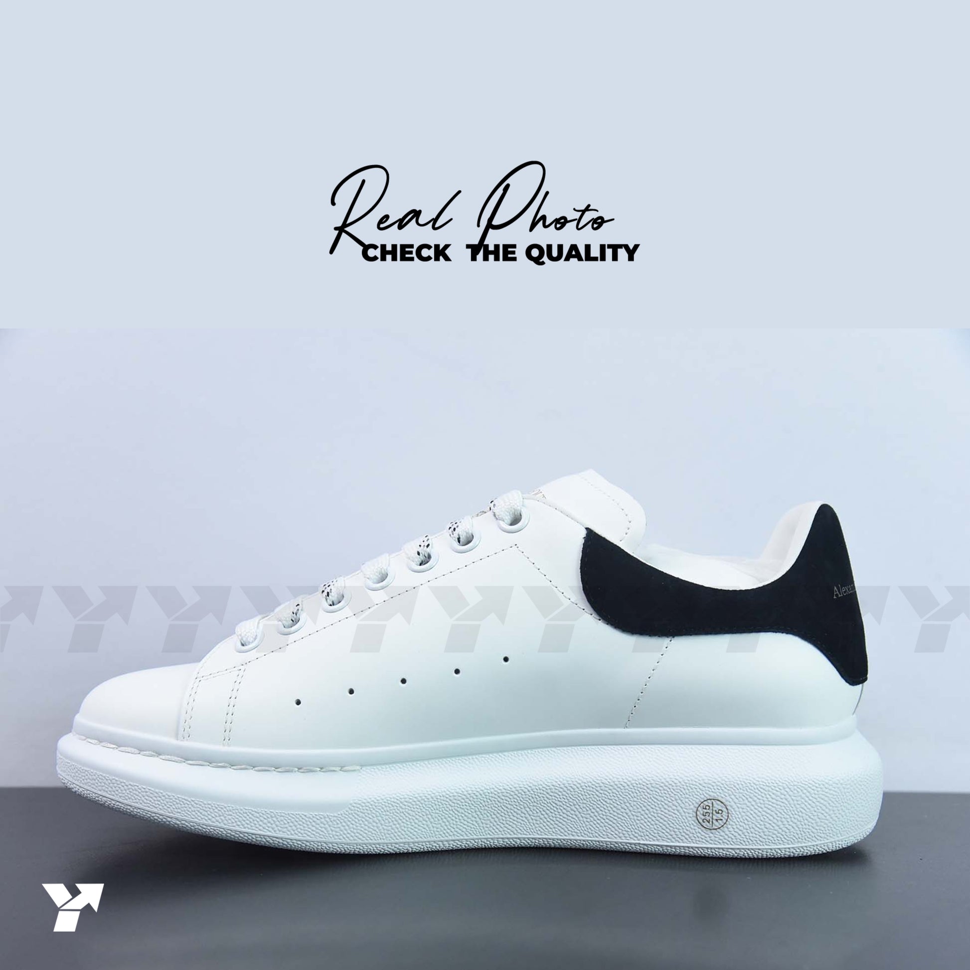 Alexander McQueen Oversized Sneaker 'White Black ivory' 2024