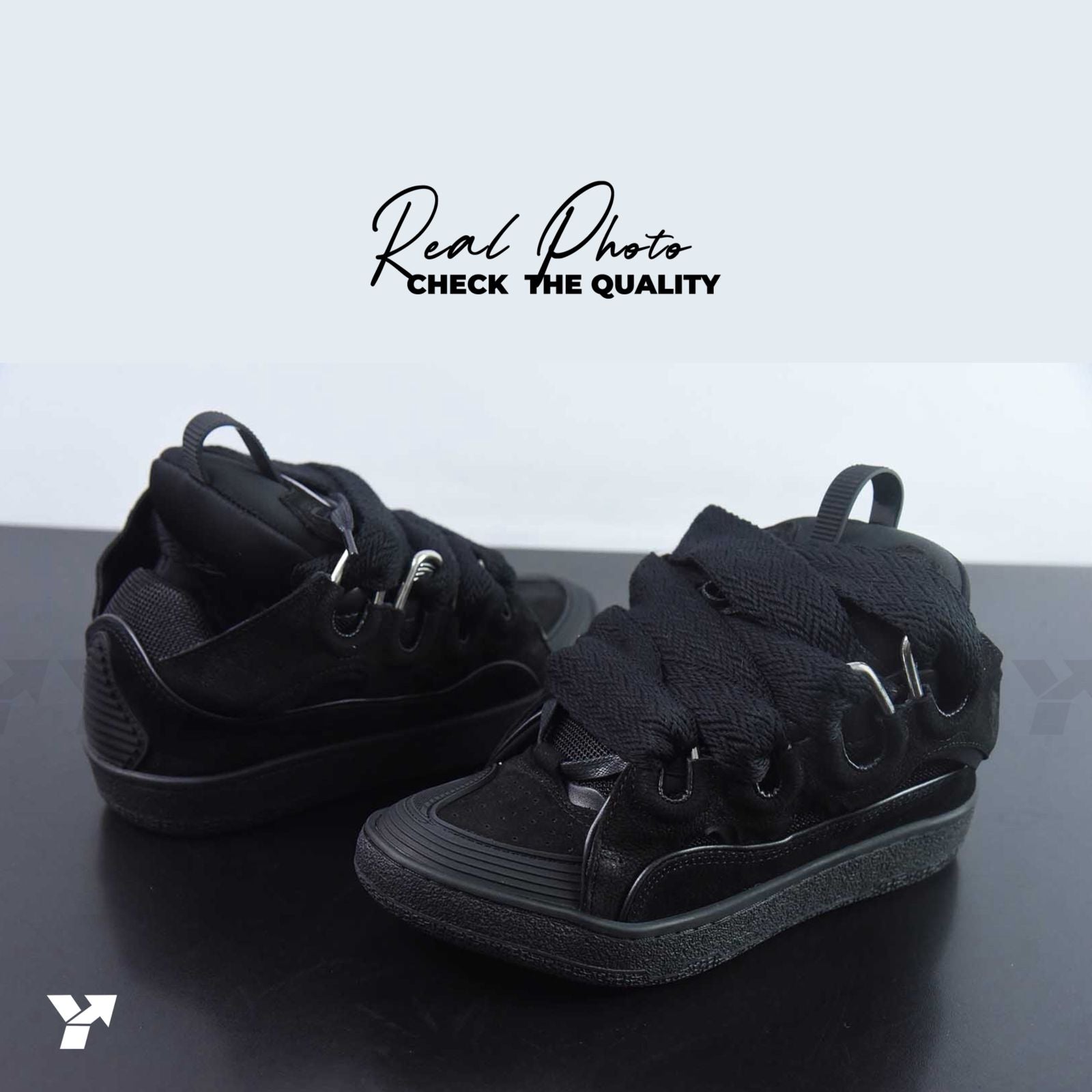 Lanvin Leather Curb-Triple Black