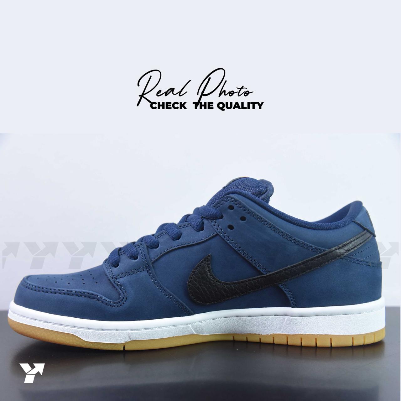 Nike SB Dunk Low-Navy Black Gum