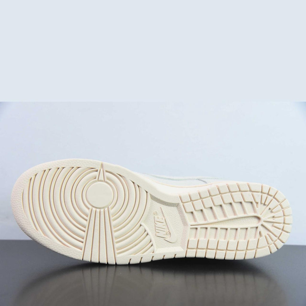 Nike Dunk Low Premium-Light Orewood Brown