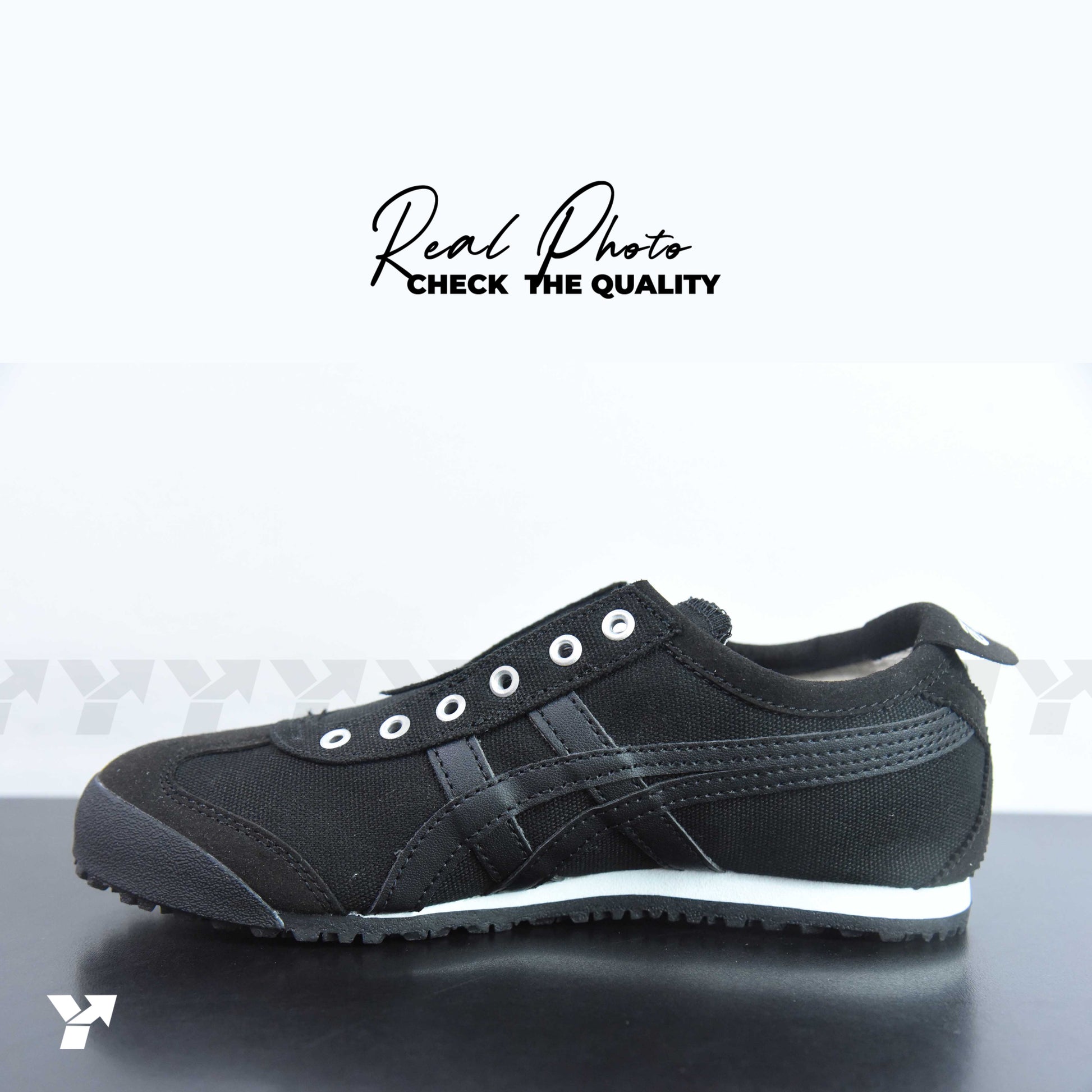 Onitsuka Tiger Mexico 66 Slip-On-Black