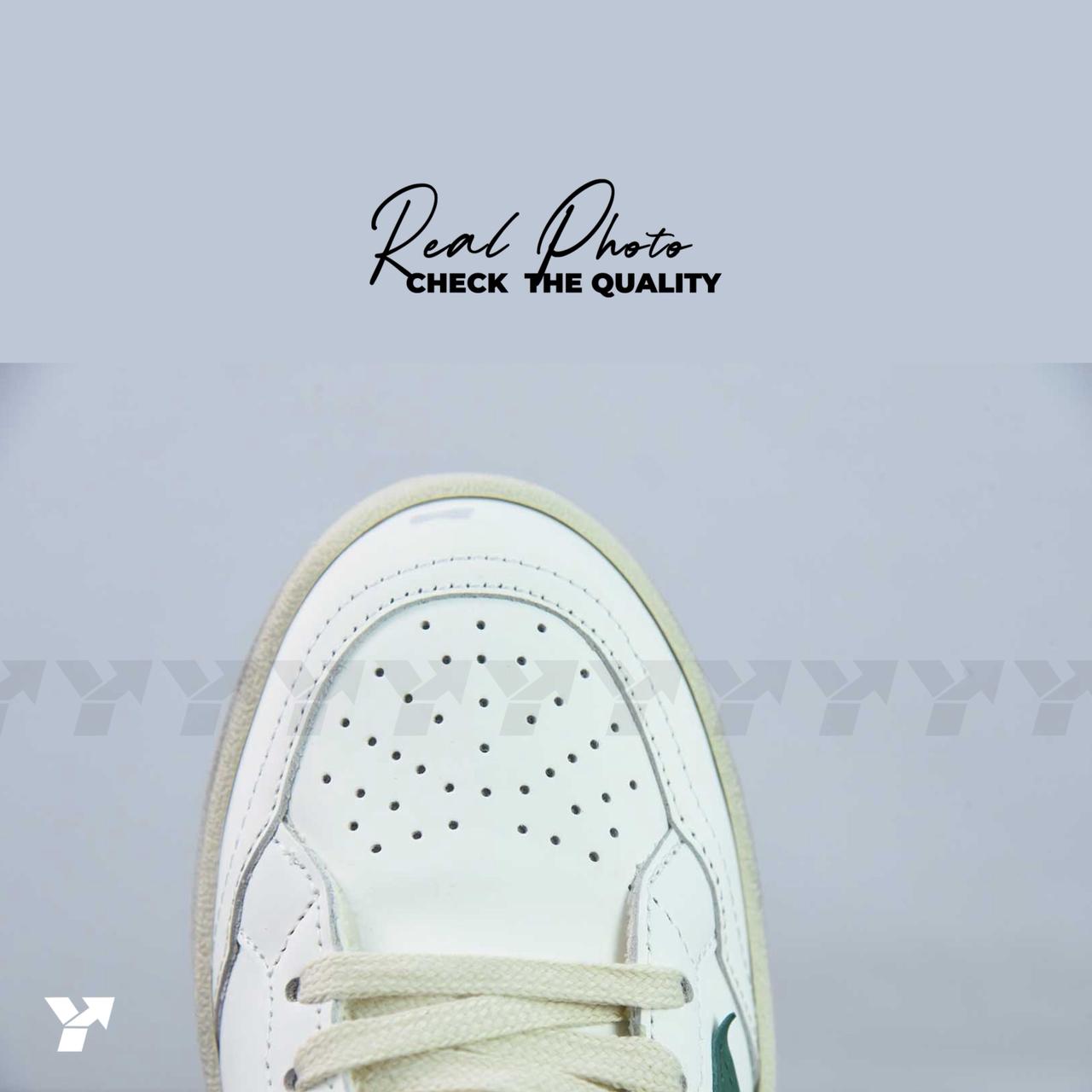 Golden Goose Ball Star 2-White Silver green gum