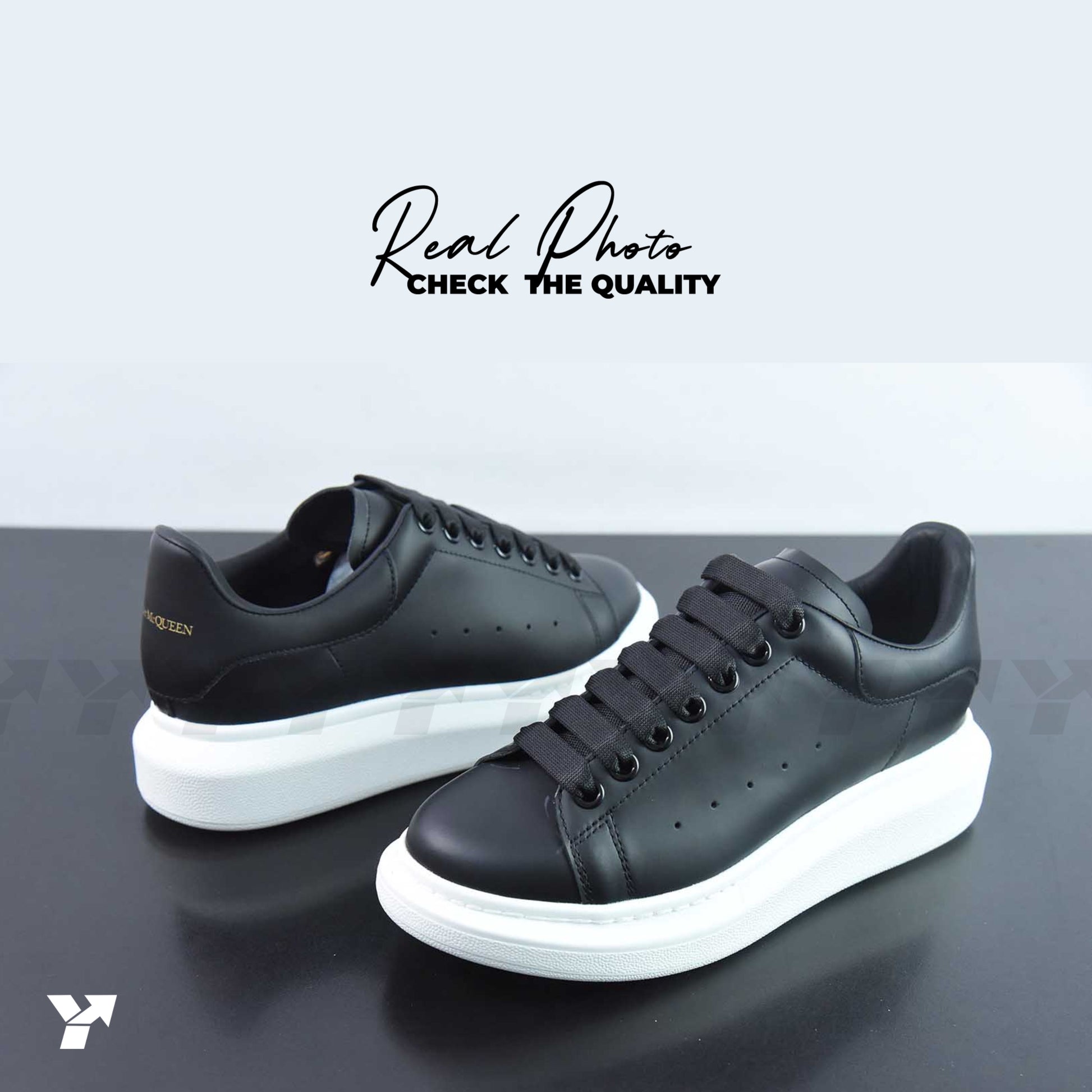 Alexander McQueen Oversized Sneaker 'Black'