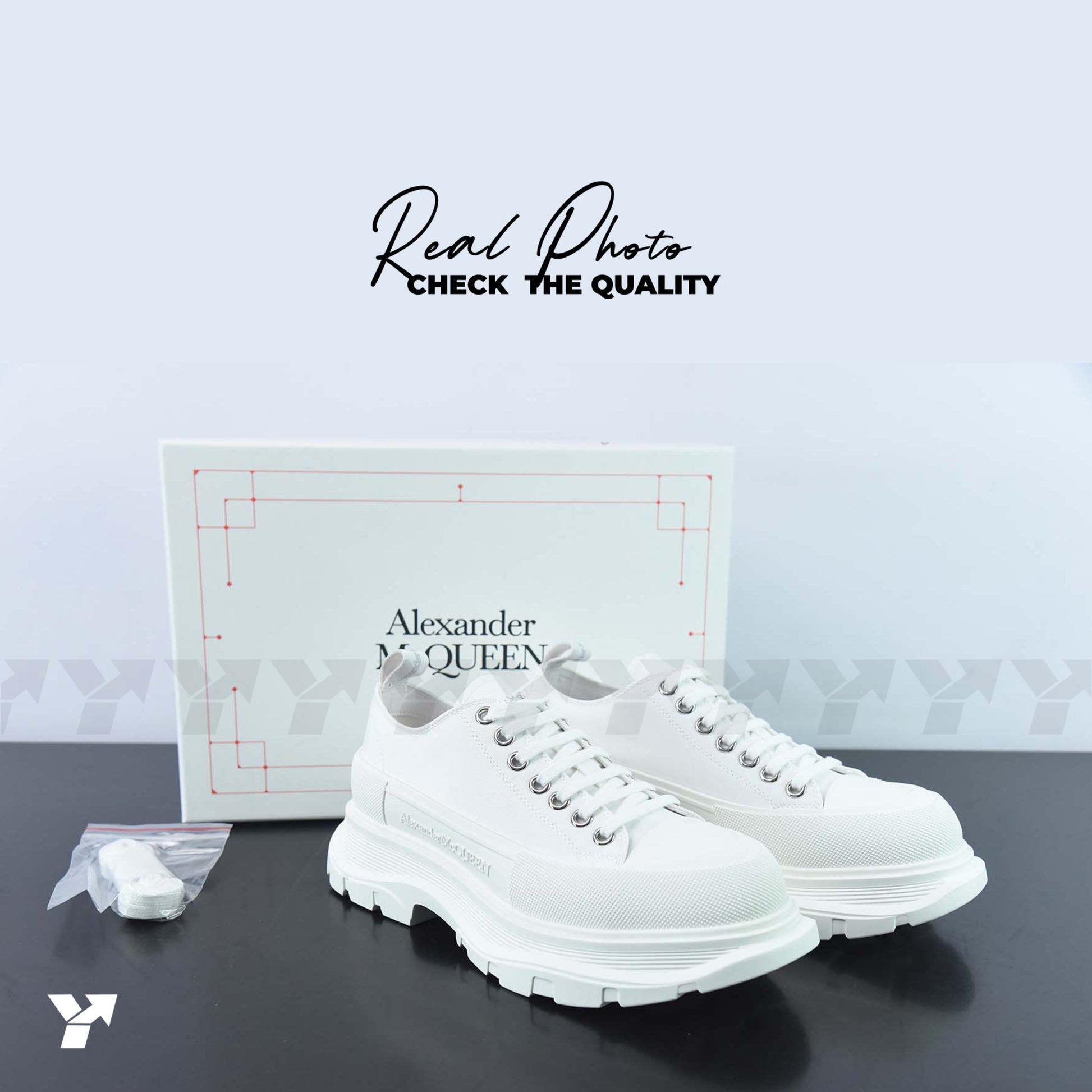 Alexander McQueen Tread Slick Low Lace Up-White White