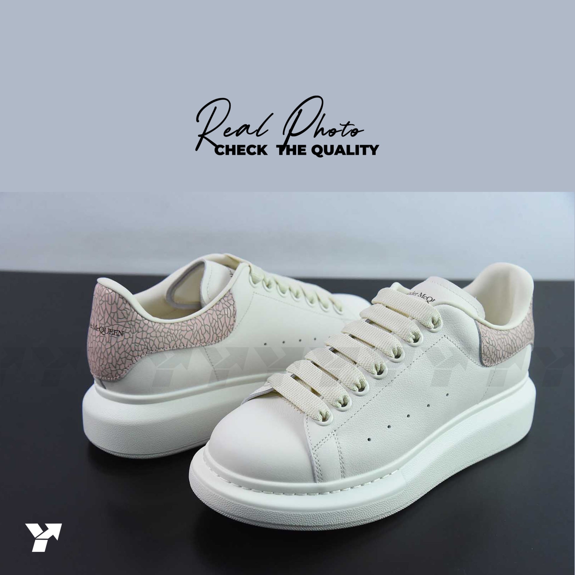 Alexander McQueen Wmns Oversized Sneaker 'Off-White Creamy pink’