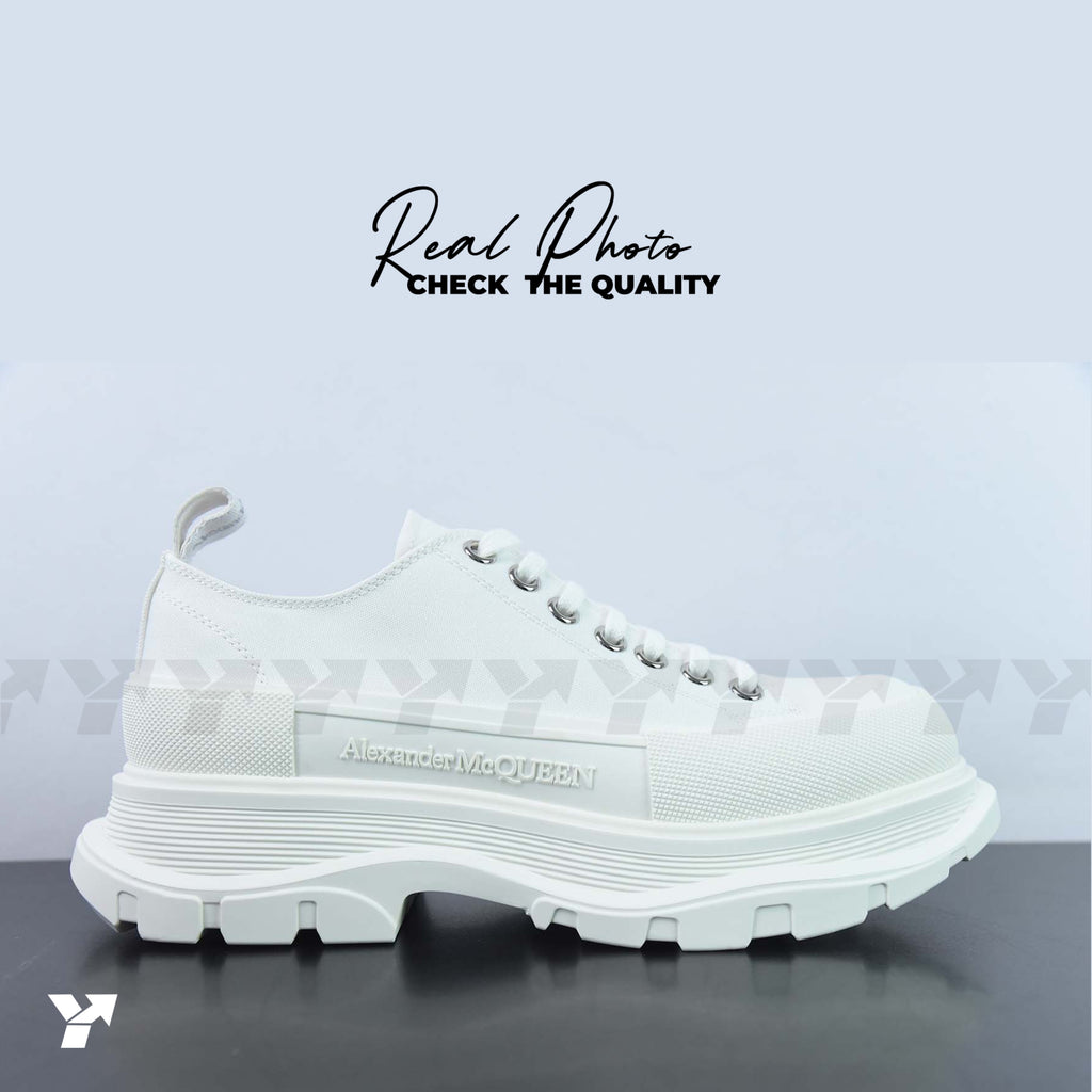 Alexander McQueen Tread Slick Low Lace Up-White White