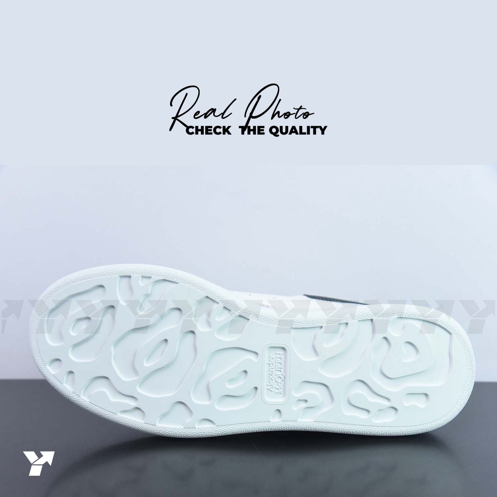 Alexander McQueen Oversized Sneaker 'White Black’