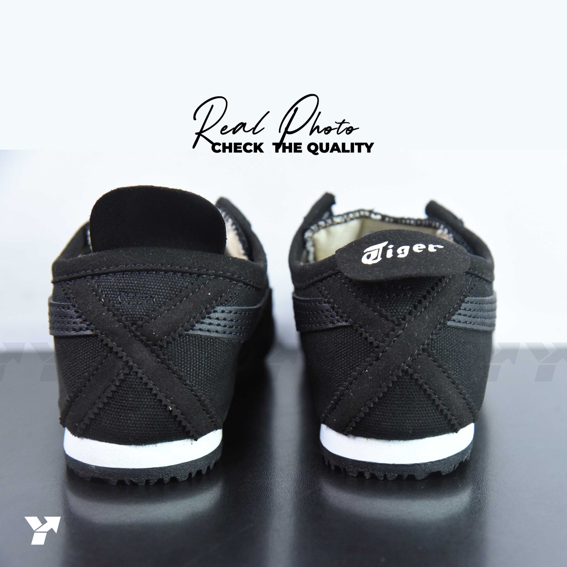Onitsuka Tiger Mexico 66 Slip-On-Black