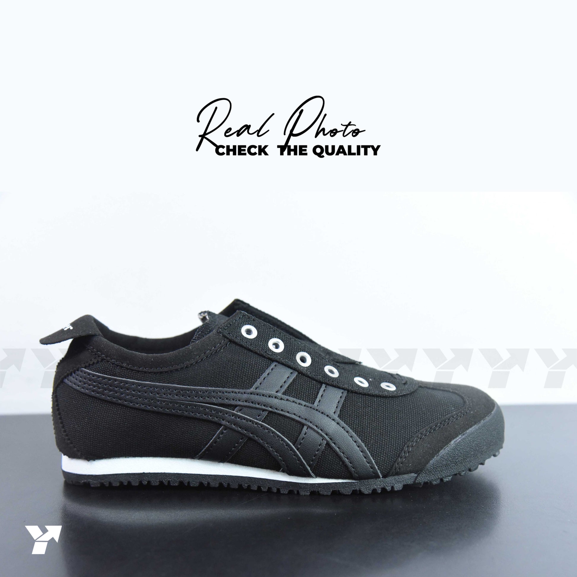Onitsuka Tiger Mexico 66 Slip-On-Black