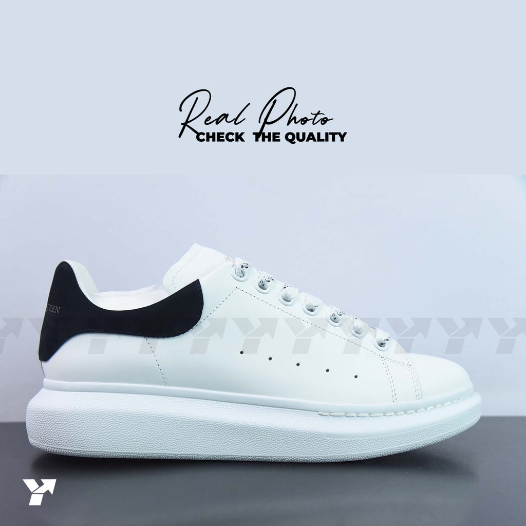 Alexander McQueen Oversized Sneaker 'White Black ivory' 2024