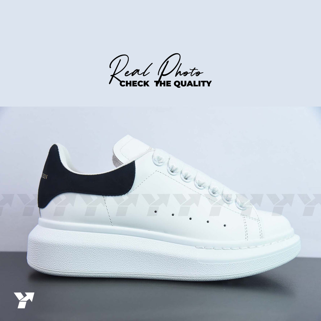 Alexander McQueen Oversized Sneaker 'White Black Ivory’