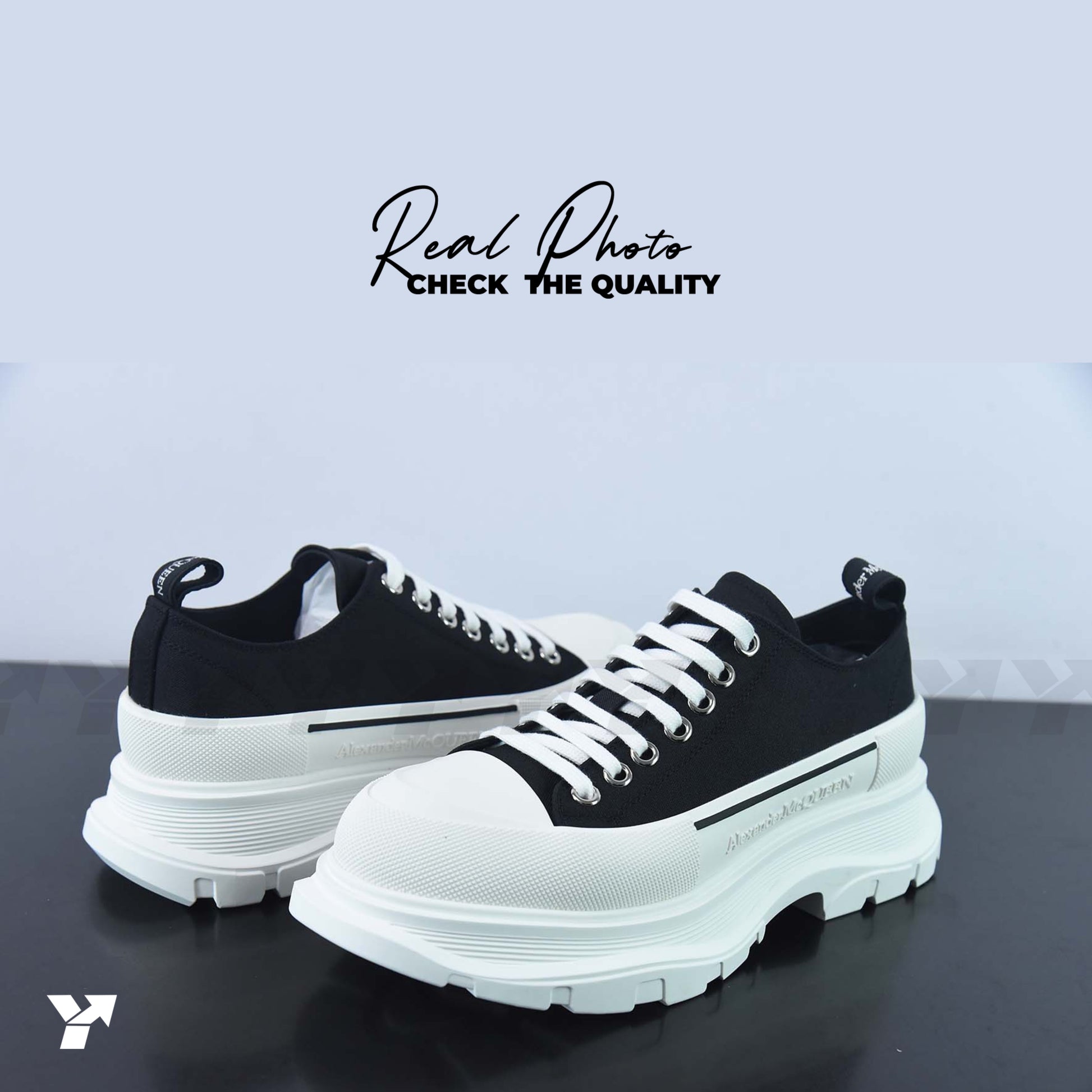 Alexander McQueen Tread Slick Low Lace Up-Black White