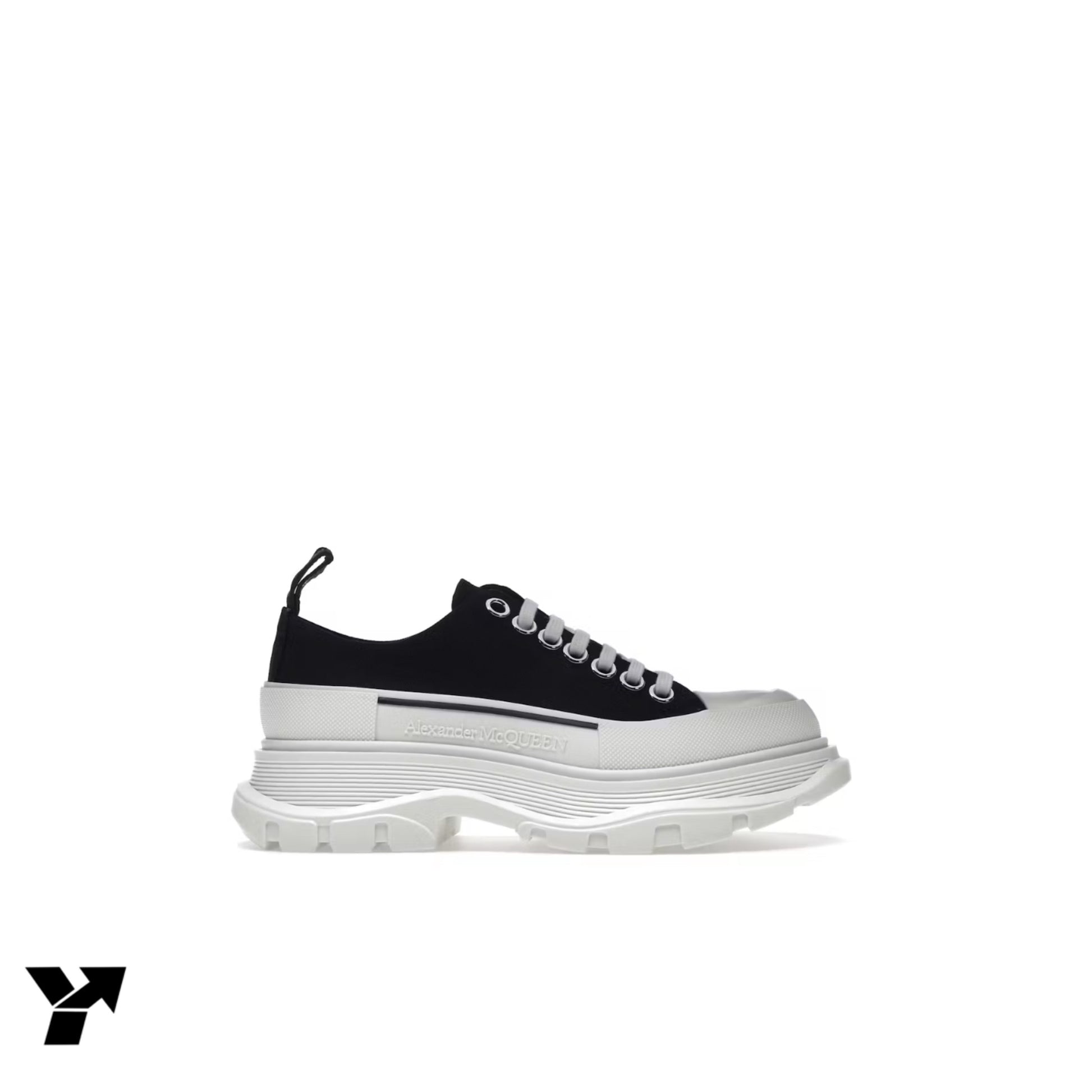 Alexander McQueen Tread Slick Low Lace Up-Black White