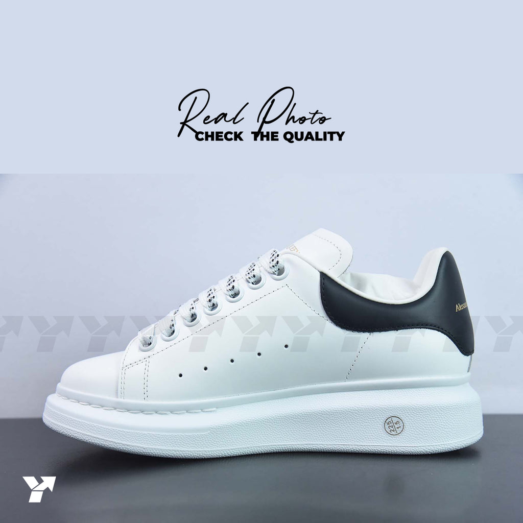Alexander McQueen Oversized Sneaker 'White Black' 2024