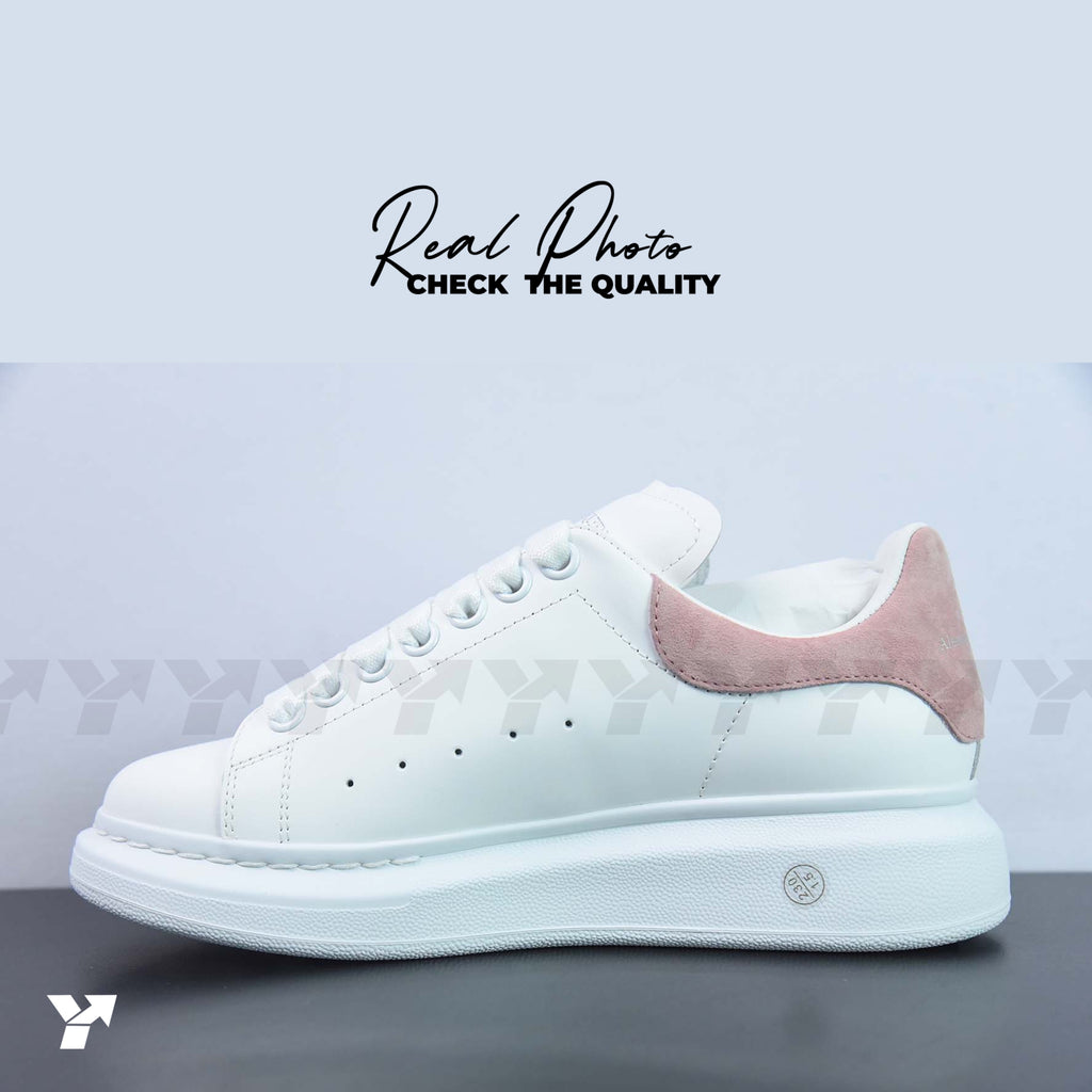 Alexander McQueen Wmns Oversized Sneaker 'White Sugar Pink'