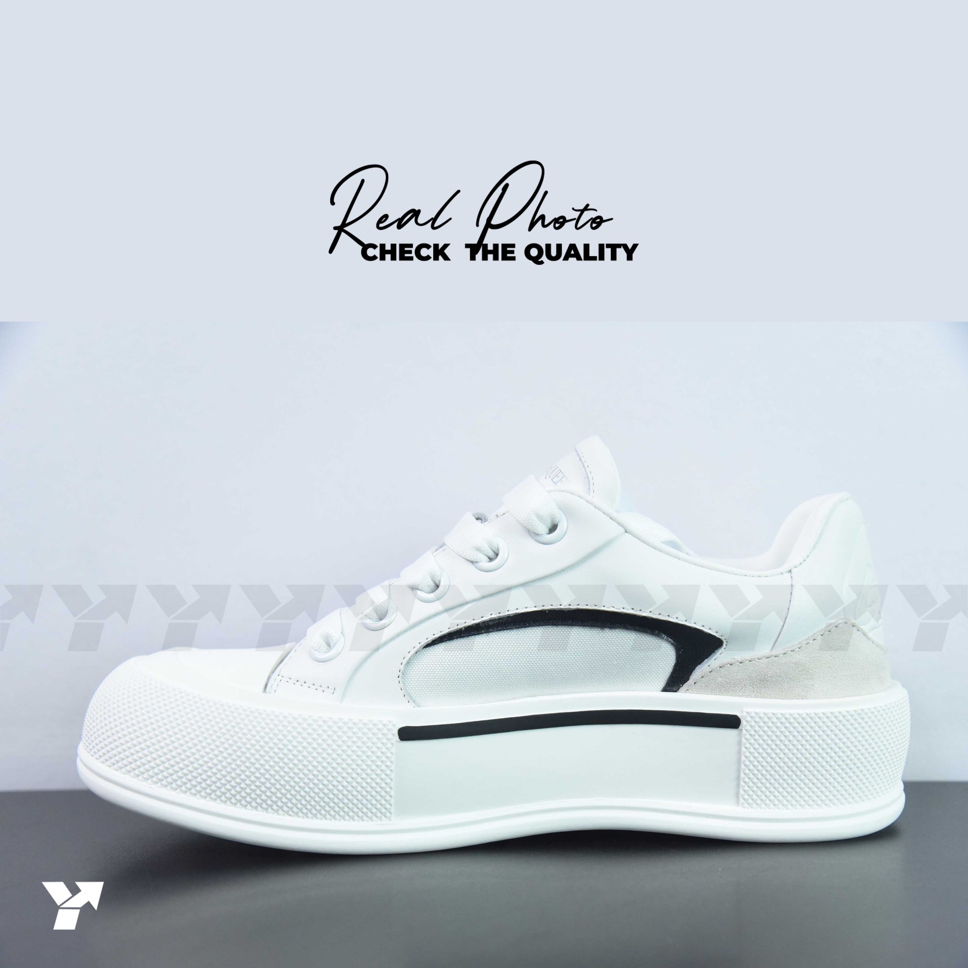 Alexander McQueen Skate Deck Plimsoll-white