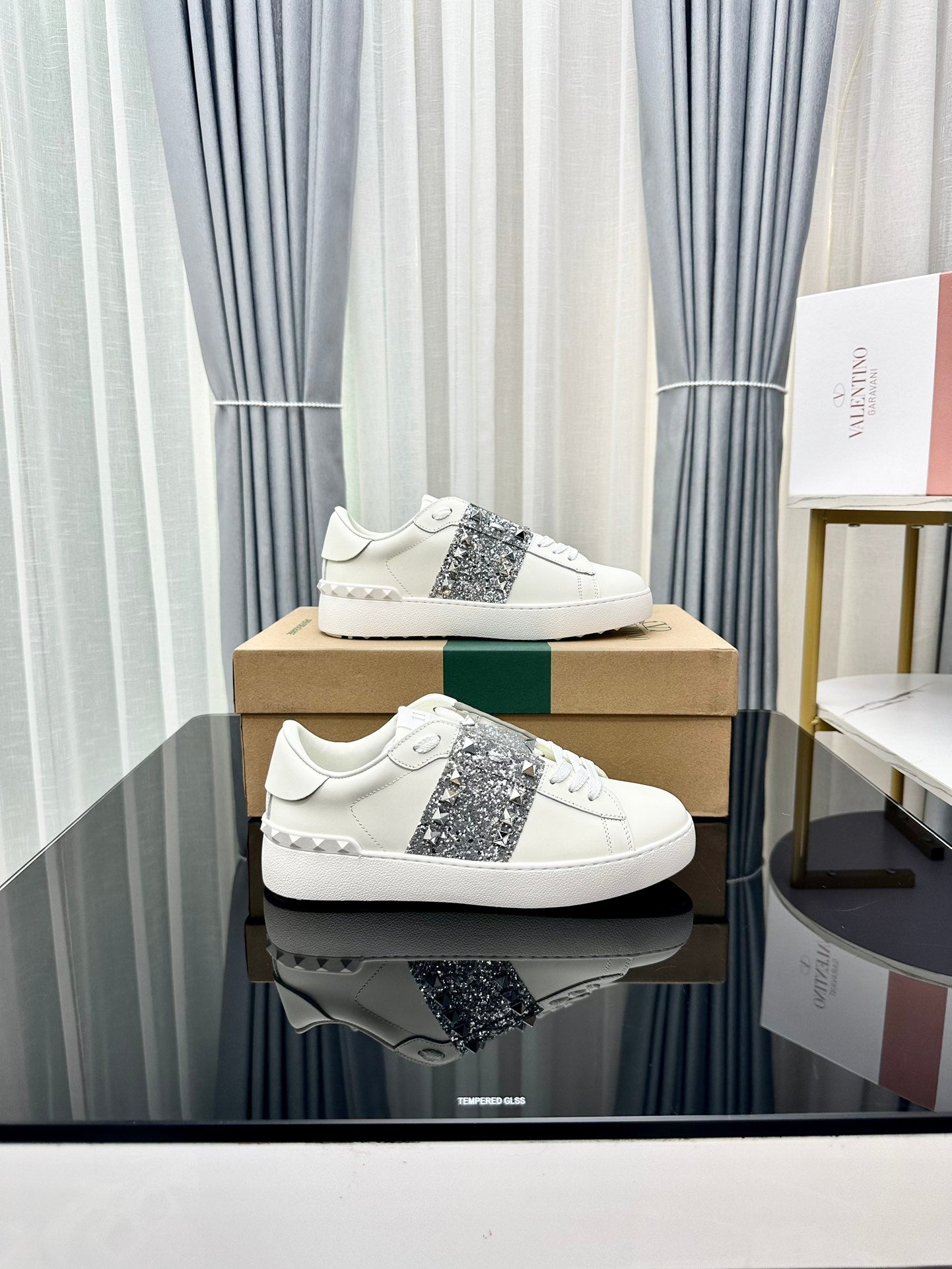 Valentino Rockstud 'Untitled - Silver Glitter Band'