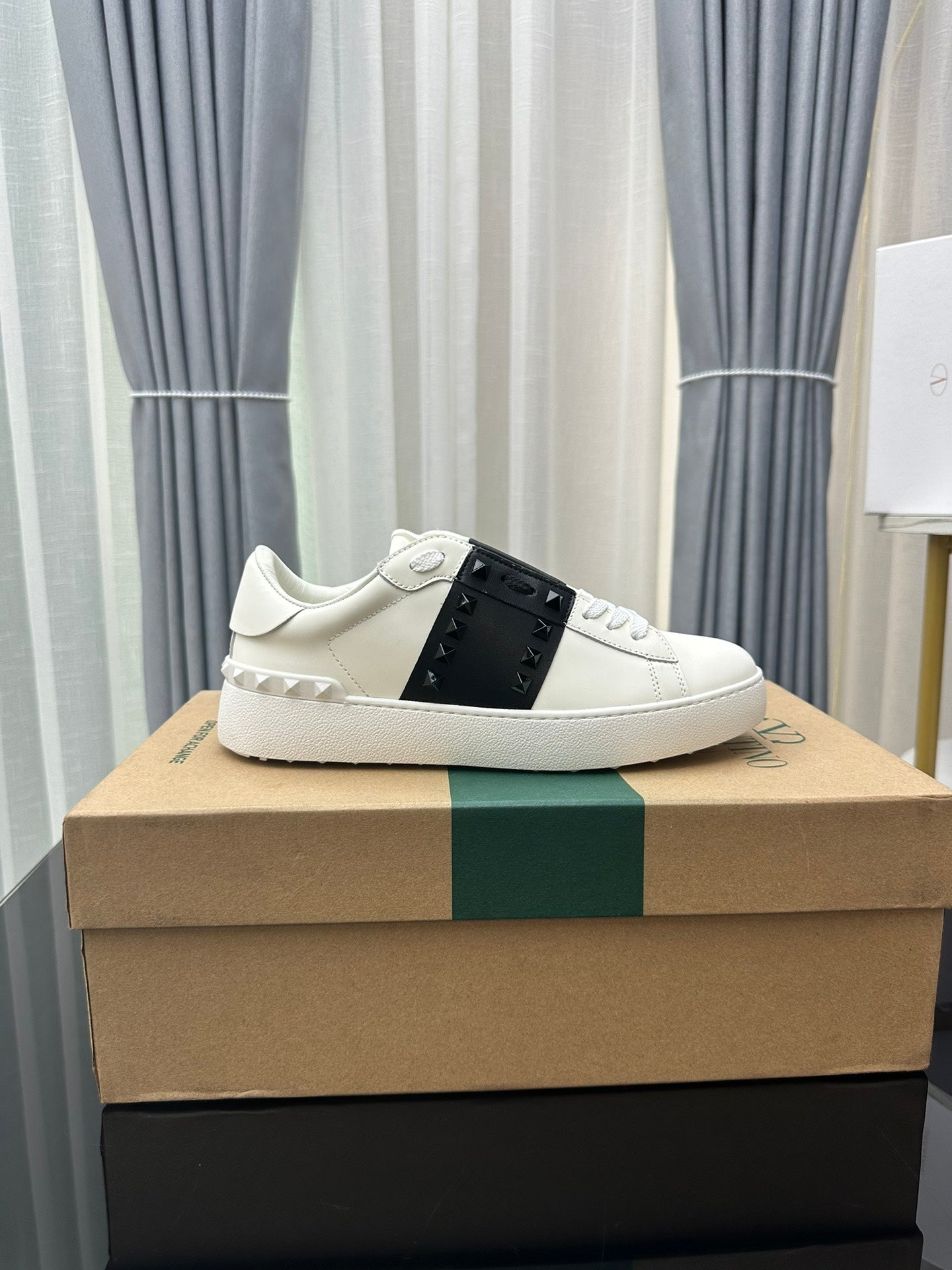 Valentino Garavani Rockstud Untitled Open Sneakers