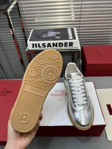 Valentino Garavani Upvillage Silver