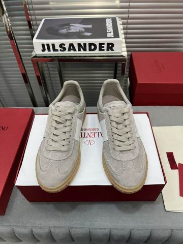 Valentino Garavani Upvillage Grey