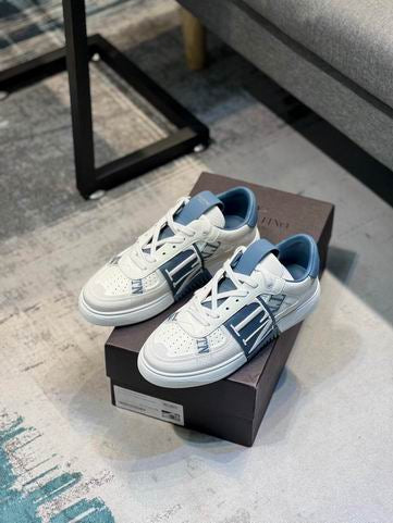 Valentino Garavani VL7N White Stone Blue