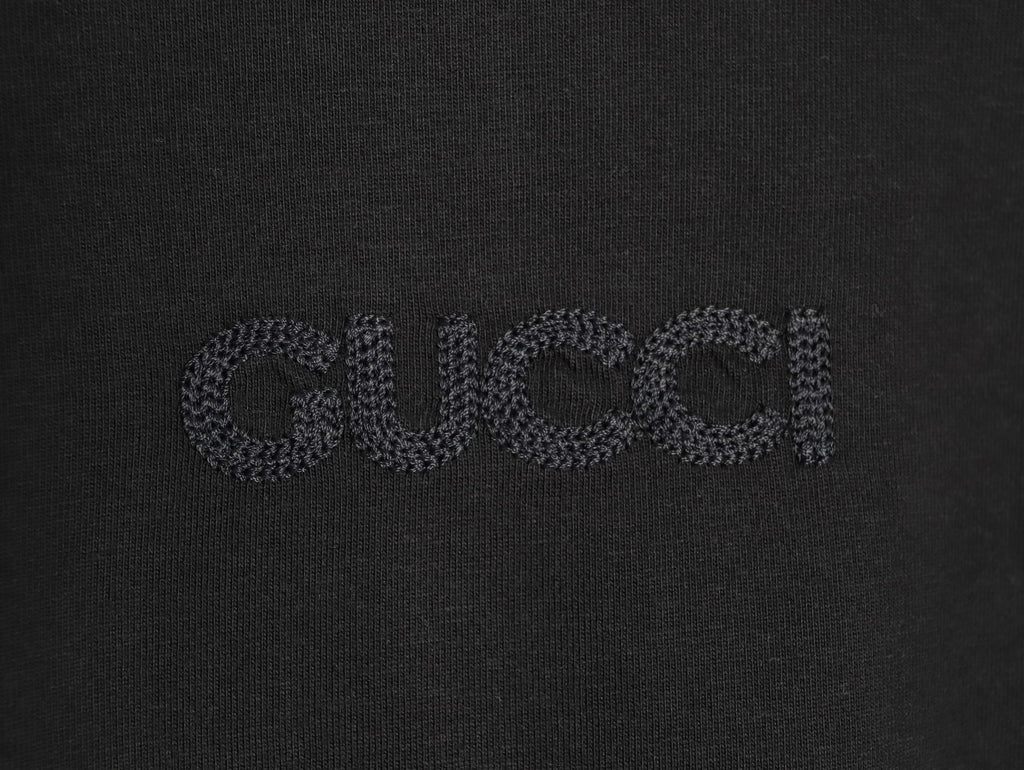 Gucci minimalist chain embroidered short-sleeved shirt