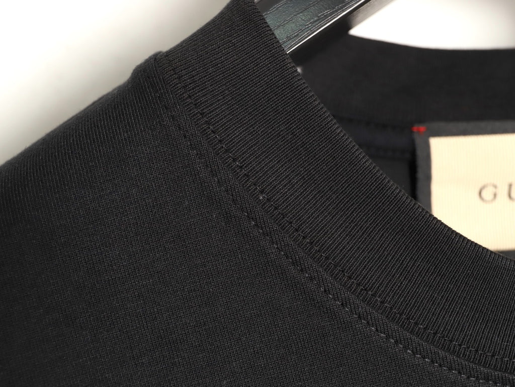 Gucci minimalist chain embroidered short-sleeved shirt