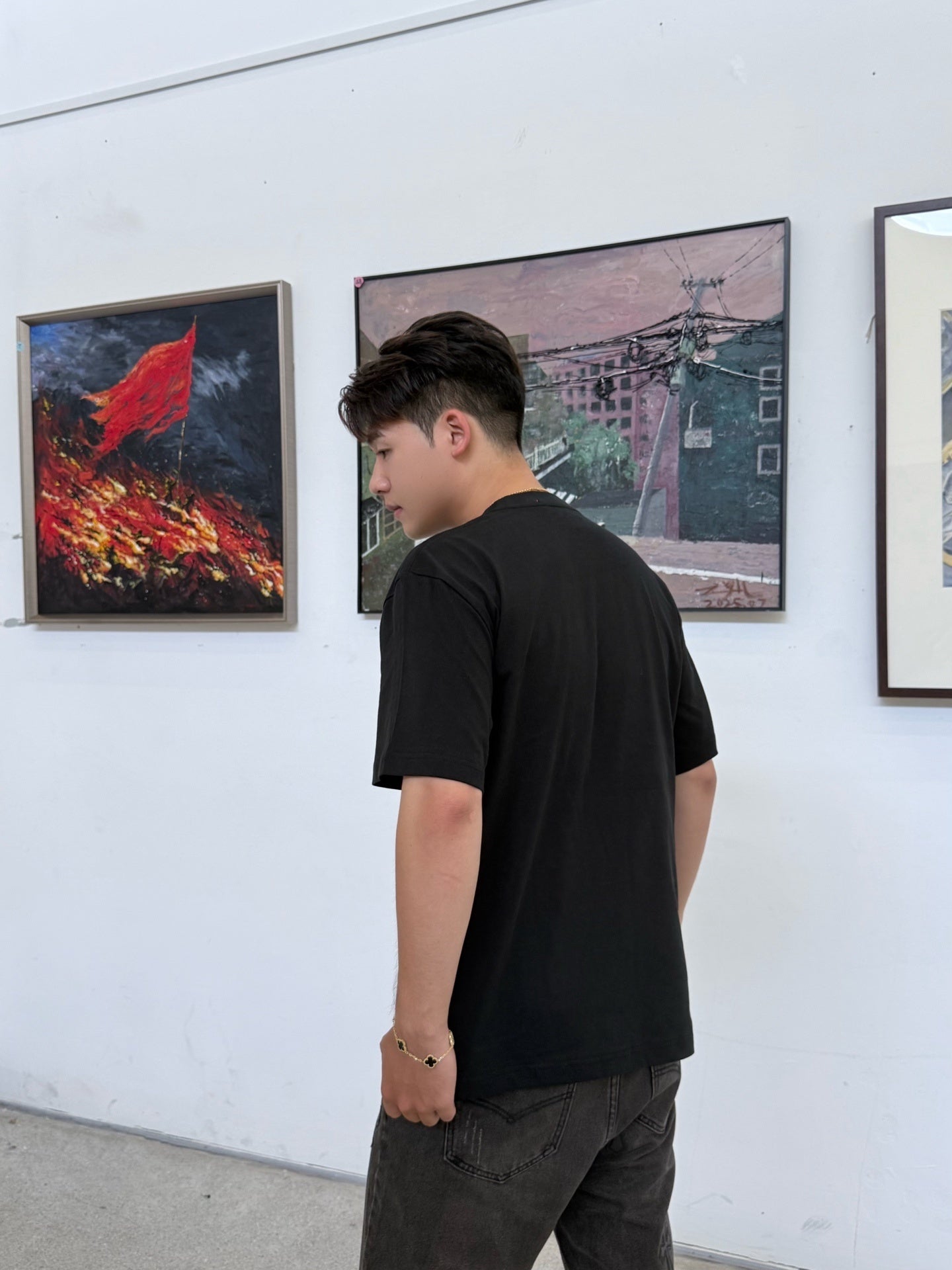 Gucci minimalist chain embroidered short-sleeved shirt