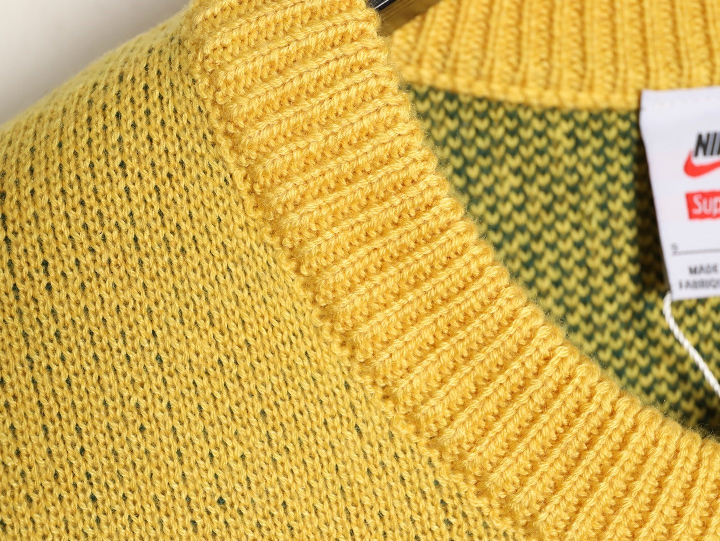 SUPREME X NIKE Collaboration Knitted Vest