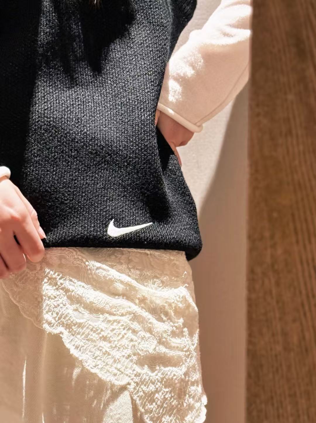 SUPREME X NIKE Collaboration Knitted Vest