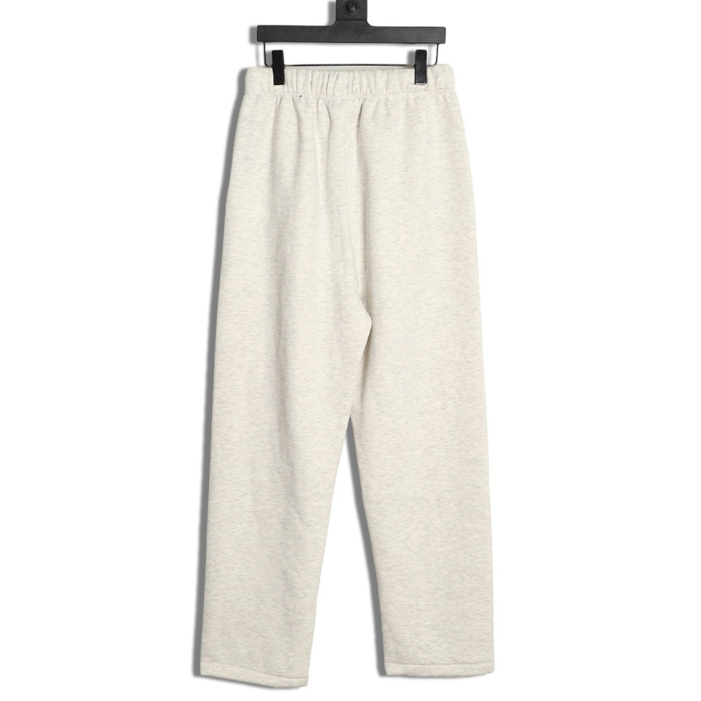 Essential Fear Of God Men’s collaboration with NBA Relaxed Sweatpants