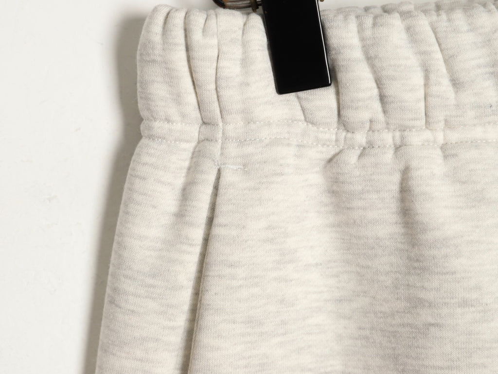 Essential Fear Of God Men’s collaboration with NBA Relaxed Sweatpants