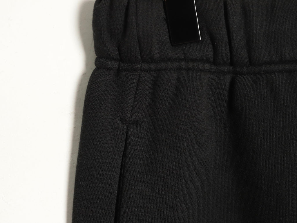 Essential Fear Of God Men’s collaboration with NBA Relaxed Sweatpants