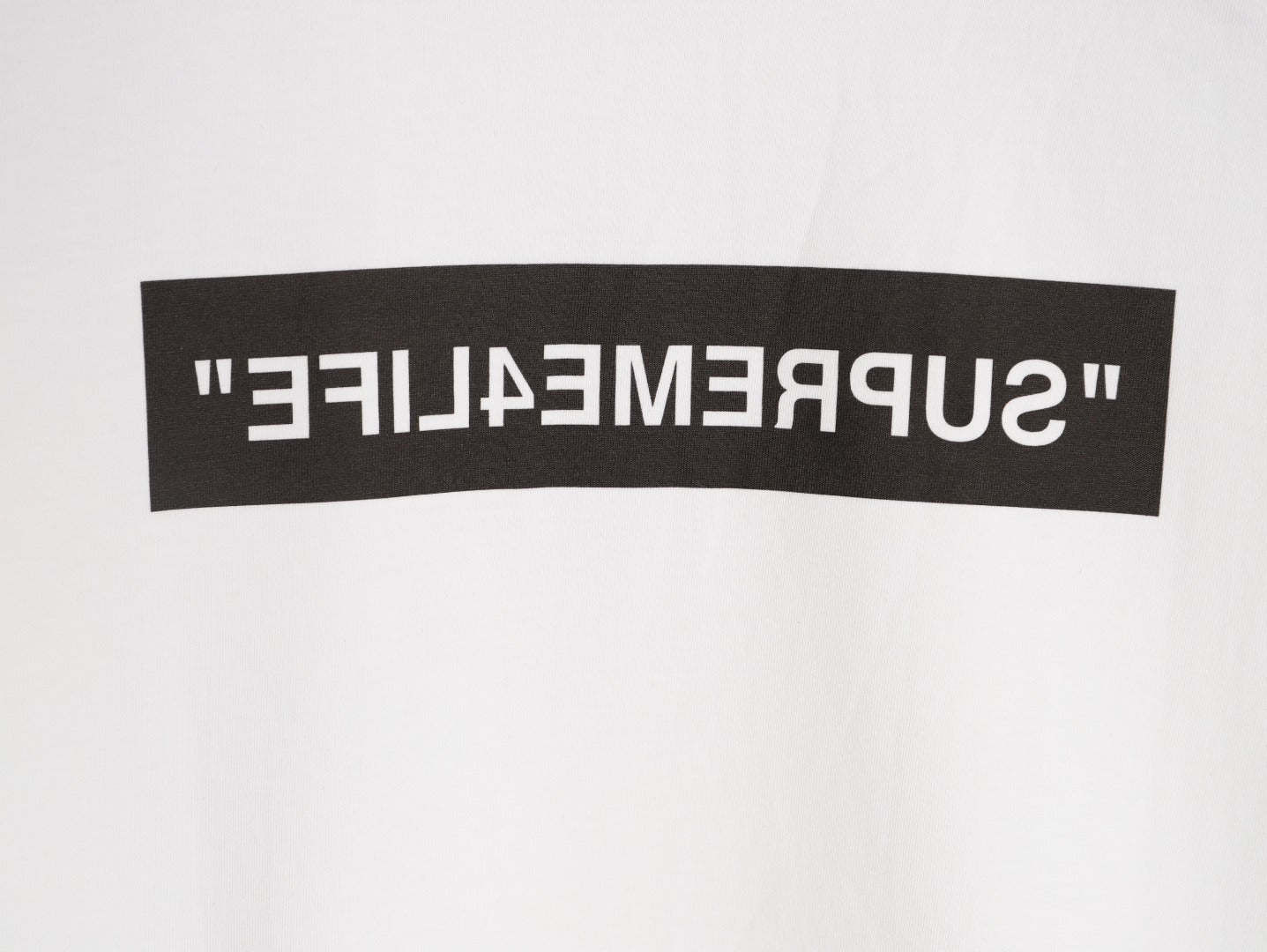 Supreme 4 Life' T-shirt