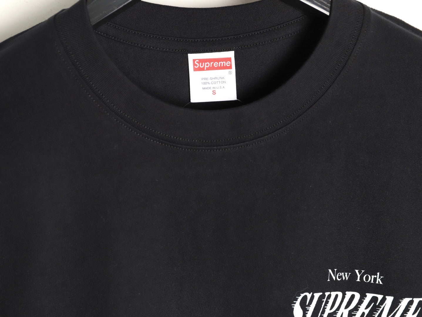 Supreme 4 Life' T-shirt