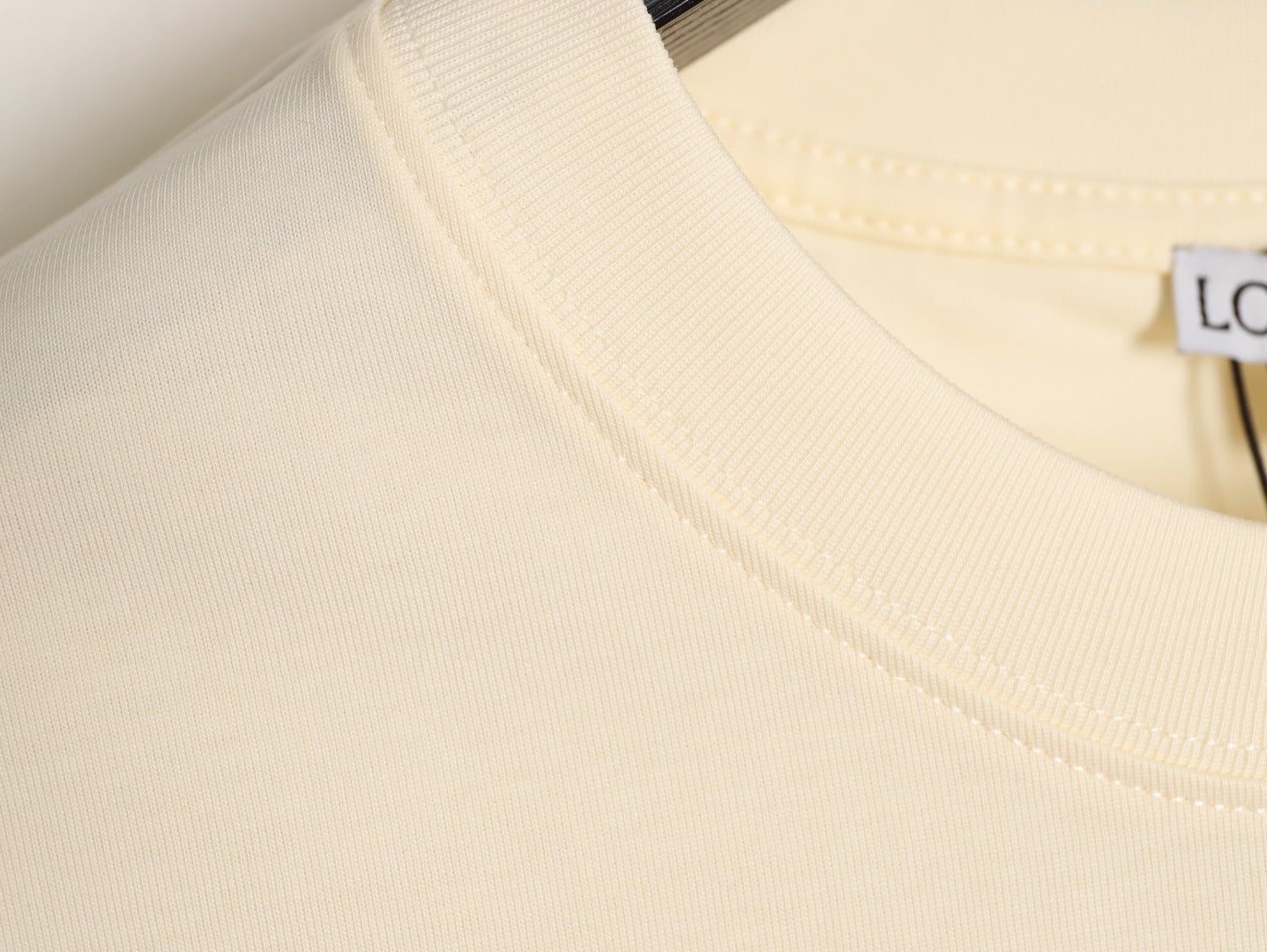 Loewe sleeved T-shirt with logo patchwork embroidery on the cuffs