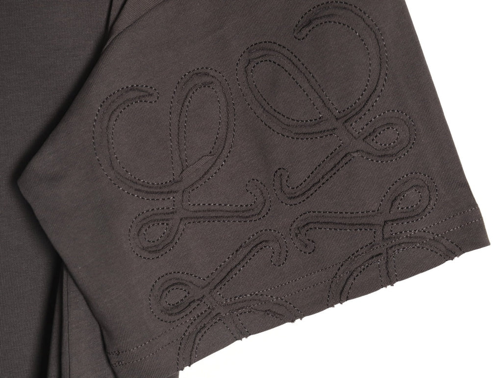 Loewe sleeved T-shirt with logo patchwork embroidery on the cuffs