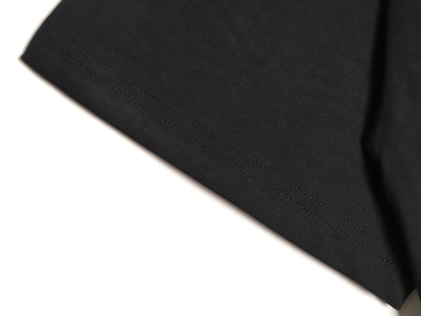 Loewe sleeved T-shirt with logo patchwork embroidery on the cuffs