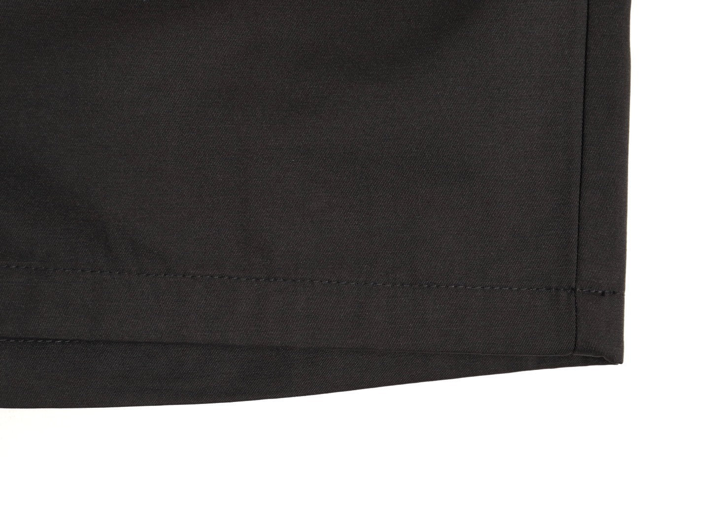 Ami embroidered shorts with small letter logo on the back pocket