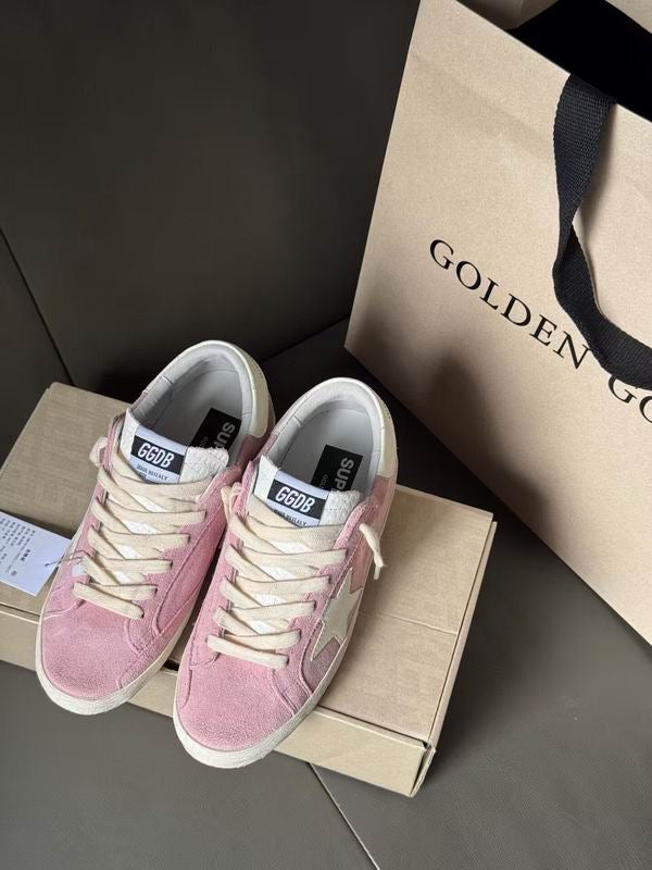 Golden Goose Wmns Superstar 'Pink Suede'