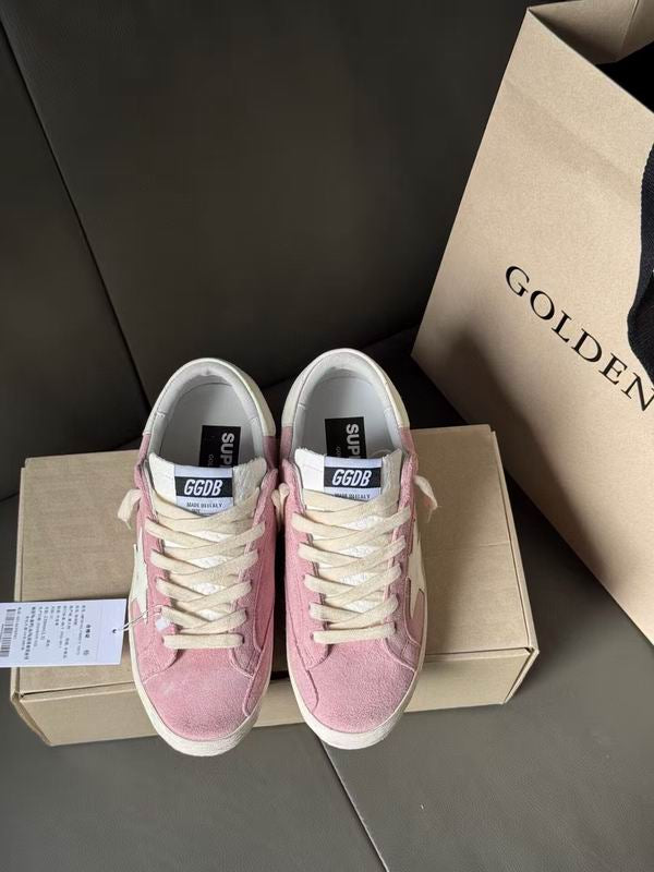 Golden Goose Wmns Superstar 'Pink Suede'