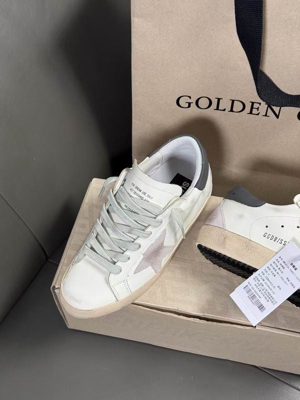 Golden Goose Super-Star white grey