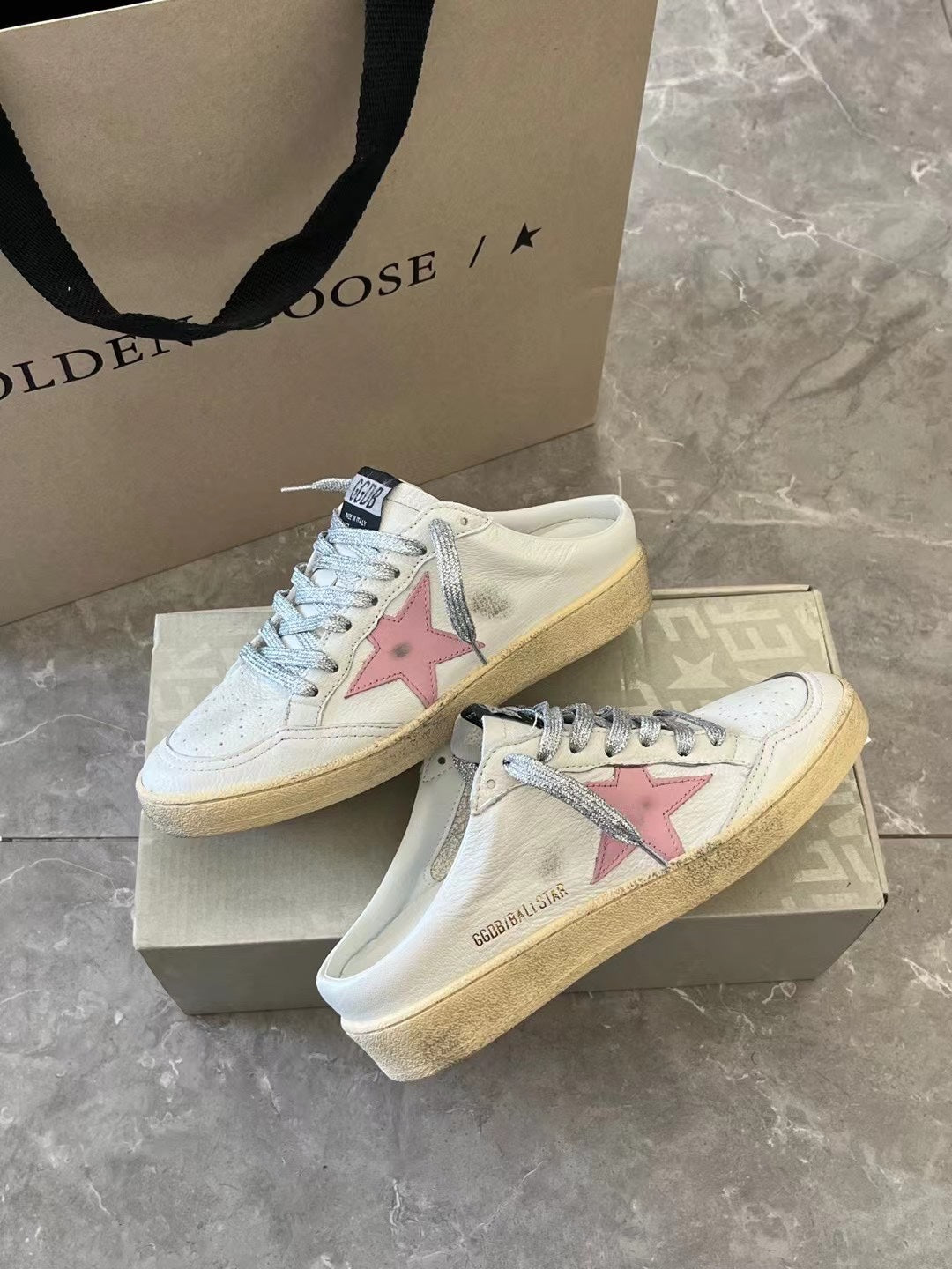 Golden Goose Wmns Ballstar Sabot 'White Old Rose'